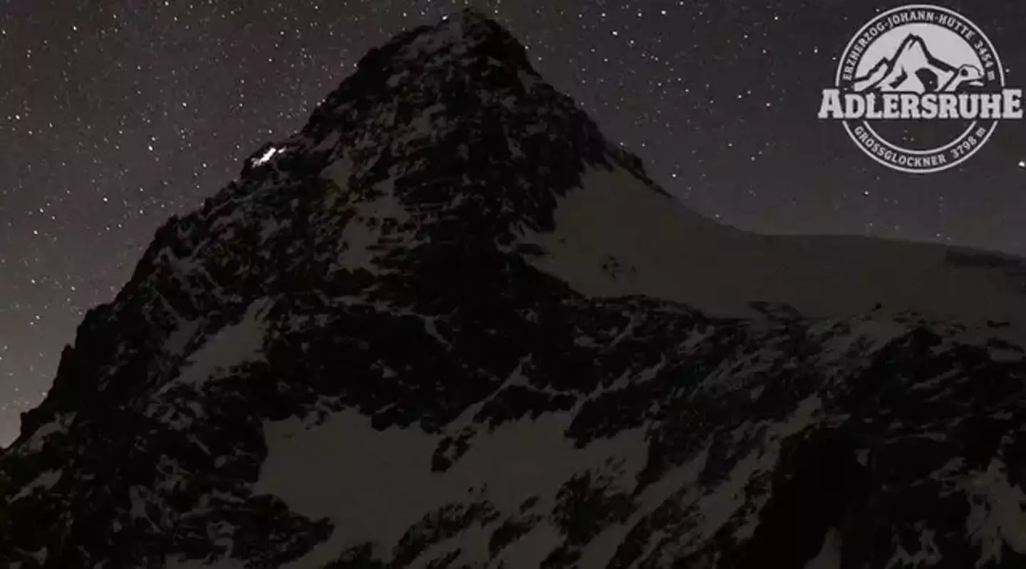 Kerstin's boyfriend claims he went down the mountain to look for help (foto-webcam.eu)