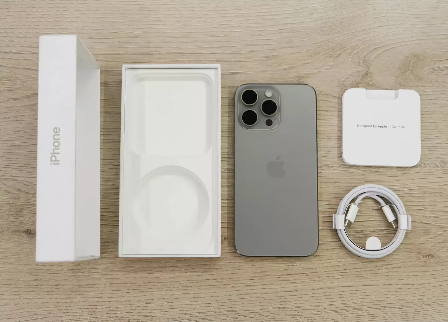 Buying an iPhone outright could have cost you between $799 and $899, which is £645 and £725.