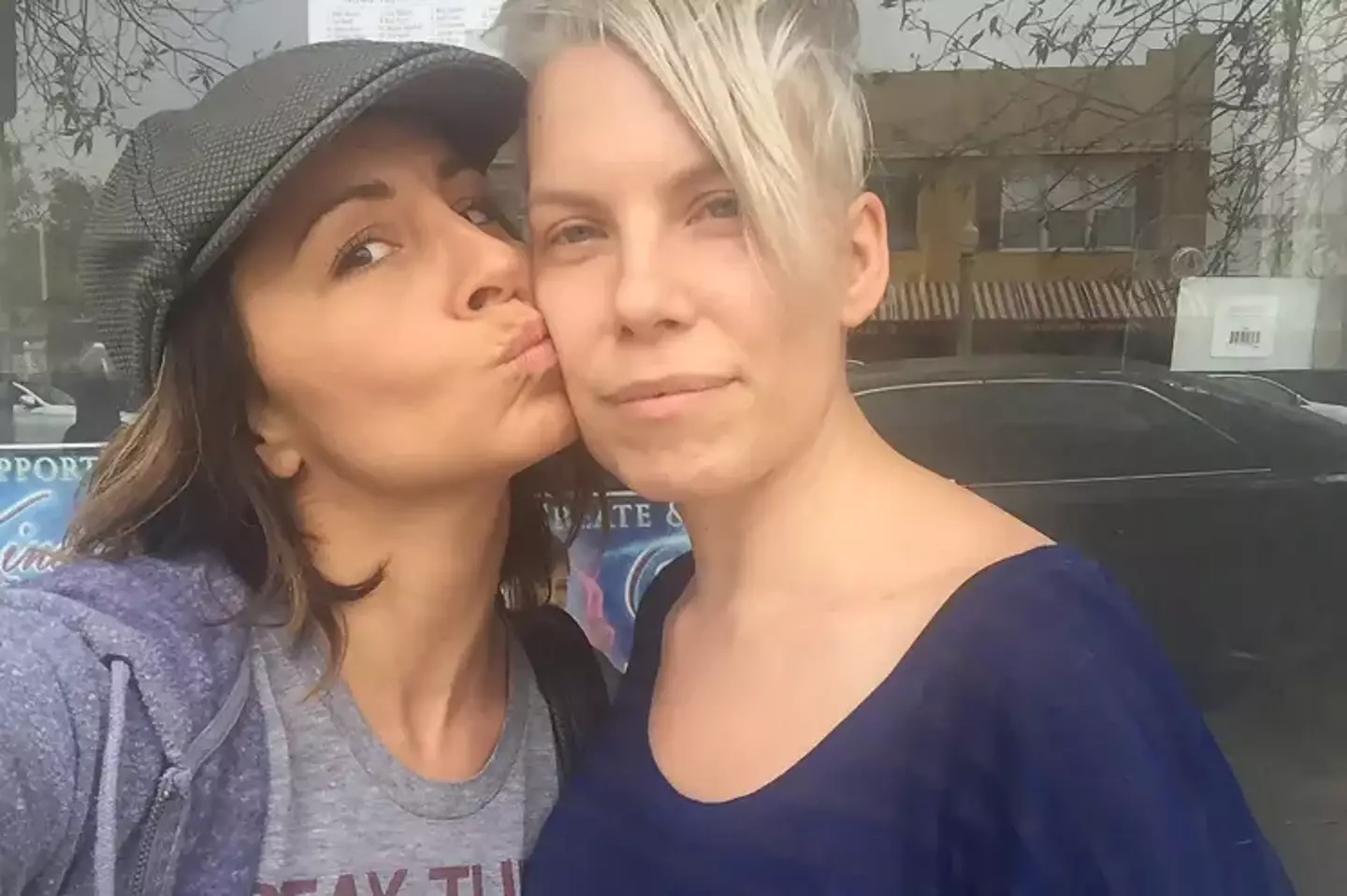 Molly's dream was to write a memoir, according to her best friend (Dying For Sex Podcast)