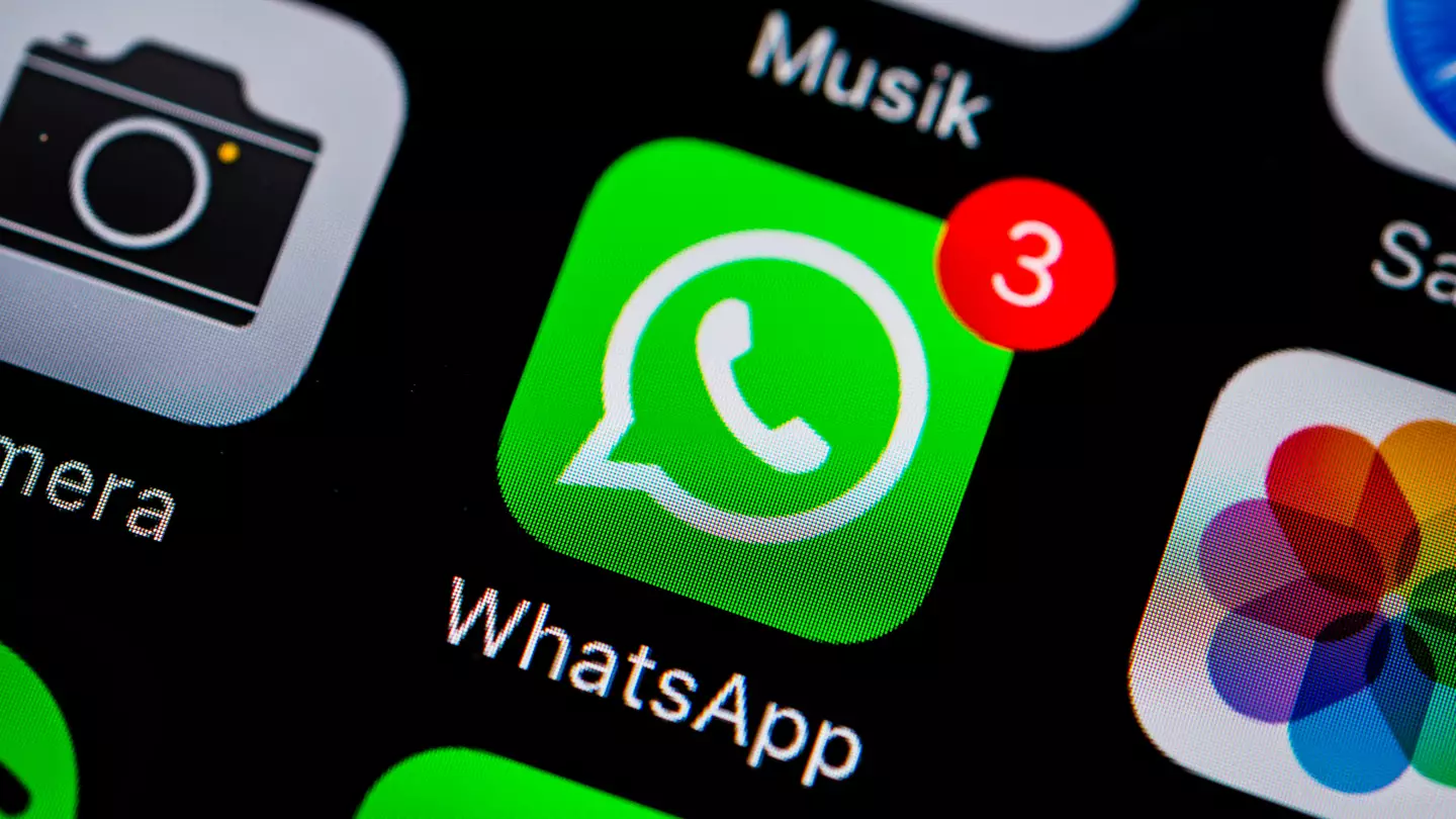 Man Narrowly Avoids WhatsApp Scam By Asking Genius Question