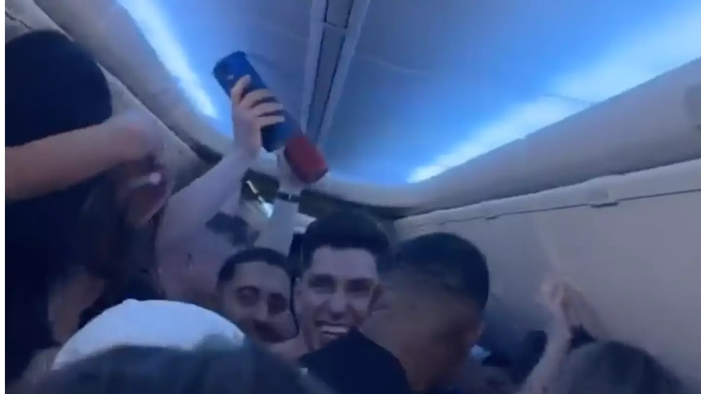 Maskless Influencers Caught Partying, Vaping And Drinking Grey Goose On Packed Flight