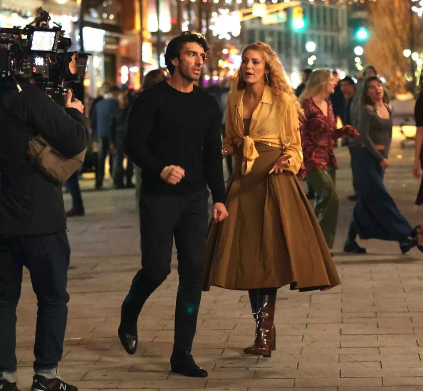 Blake Lively and Justin Baldoni pictured filming 'It Ends With Us' on 12 January, 2024, days after the texts were sent (Jose Perez/Bauer-Griffin/GC Images)
