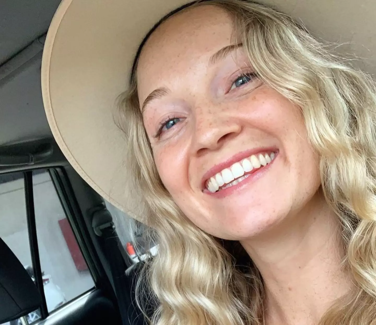 Em has since written a book about her ordeal.