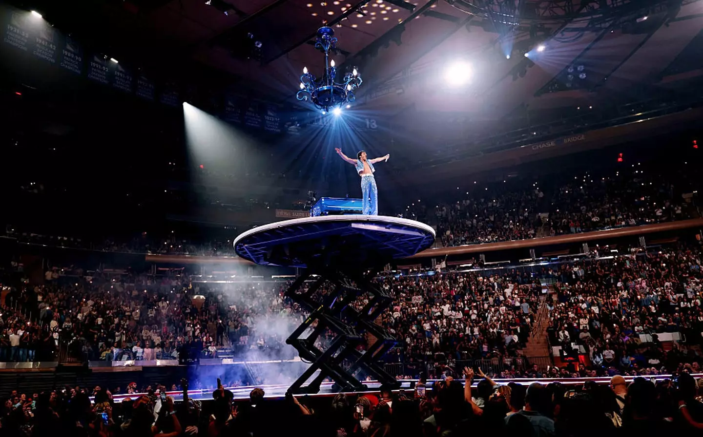 The UK tour has been well received by fans so far (Getty/Kevin Mazur)