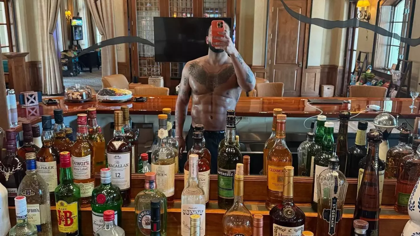 People hit out at Drake after they spot something in recent six-pack photo