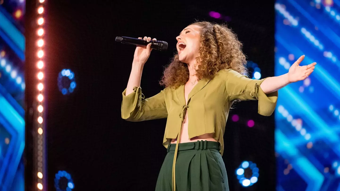 Loren provided vocals for The Greatest Showman.