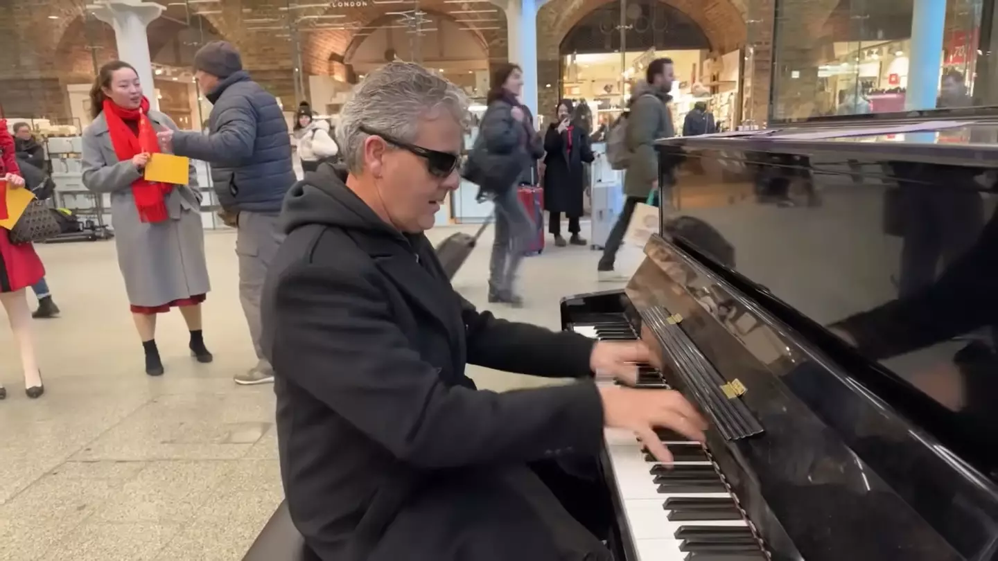 In the livestream Dr K is shown playing the piano at St Pancras International.