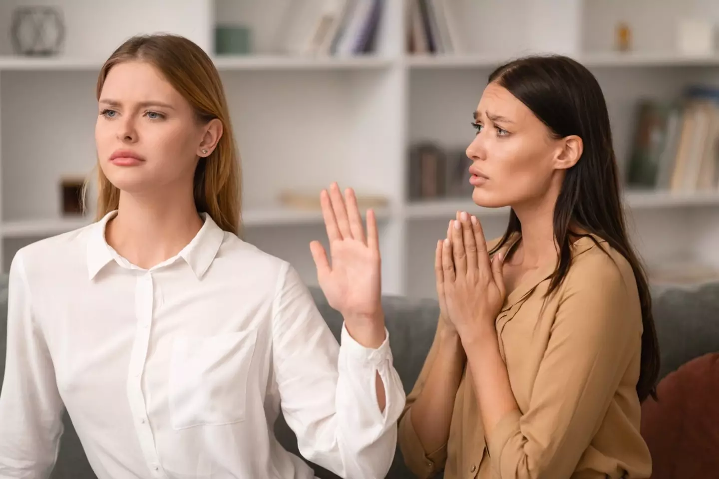 People in hysterics at viral 'weird' excuse to get yourself out of unwanted conversations 1 People are stunned by a viral excuse for avoiding a conversation. (Getty Stock Images)