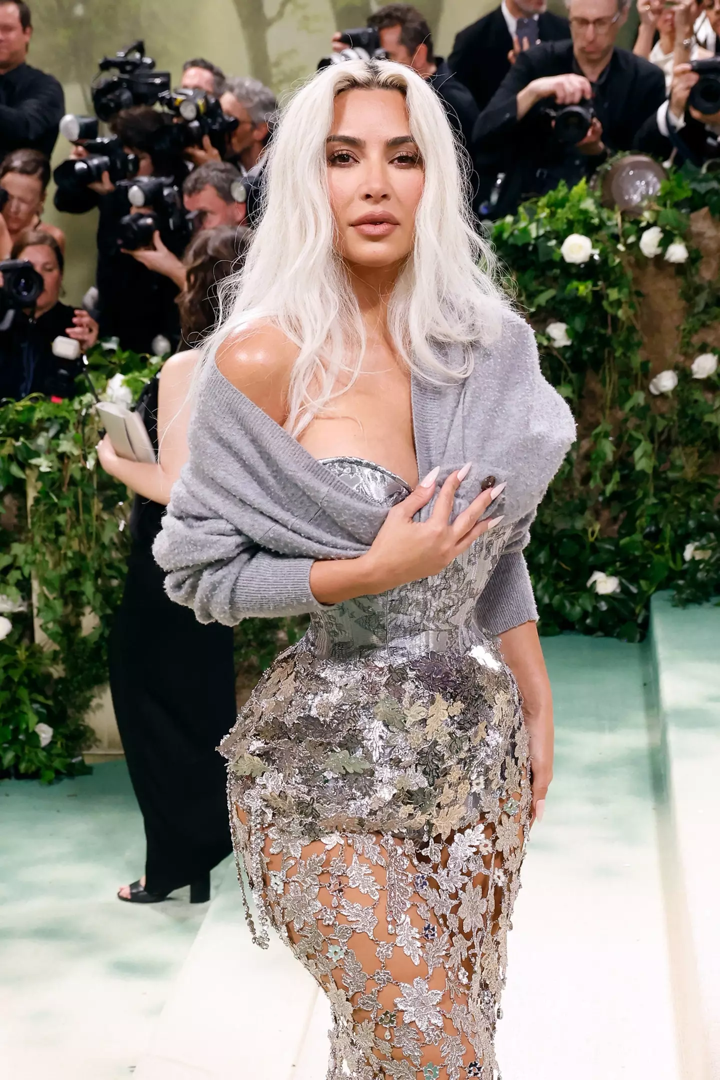 People are worried about that corseted waist. (Taylor Hill/Getty Images)
