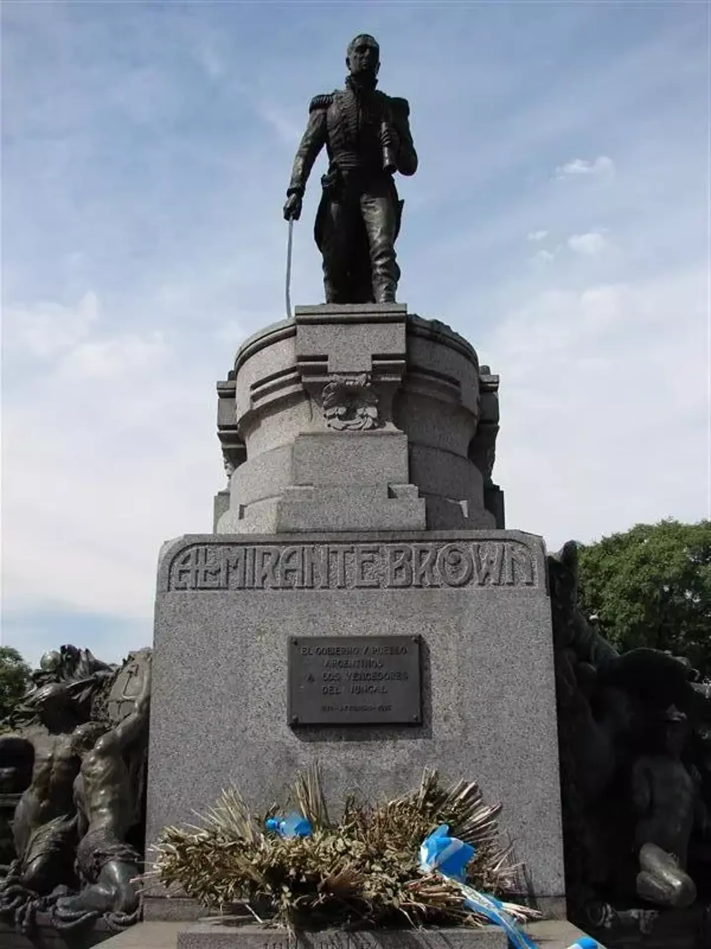 Statue of “Admirante Brown” in Argentina