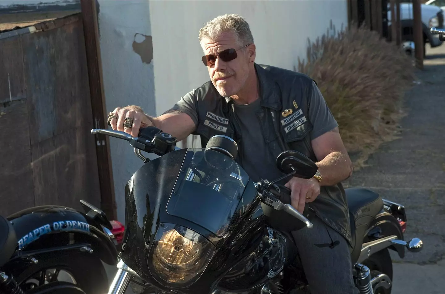 Ron Perlman starred as Clay Morrow in Sons of Anarchy, but someone else had the role before he did.