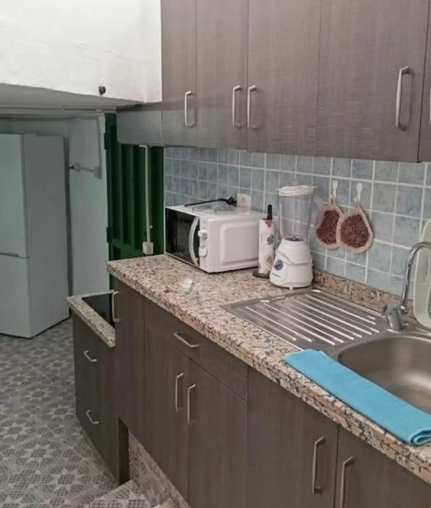 The kitchen of the Airbnb. (Booking.com)