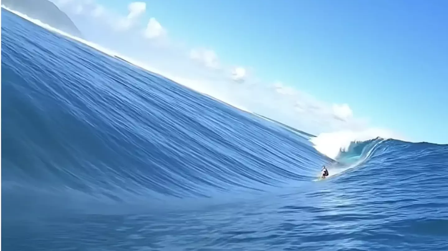 Man's terrifying GoPro footage records moment ocean 'folded over' on top of him