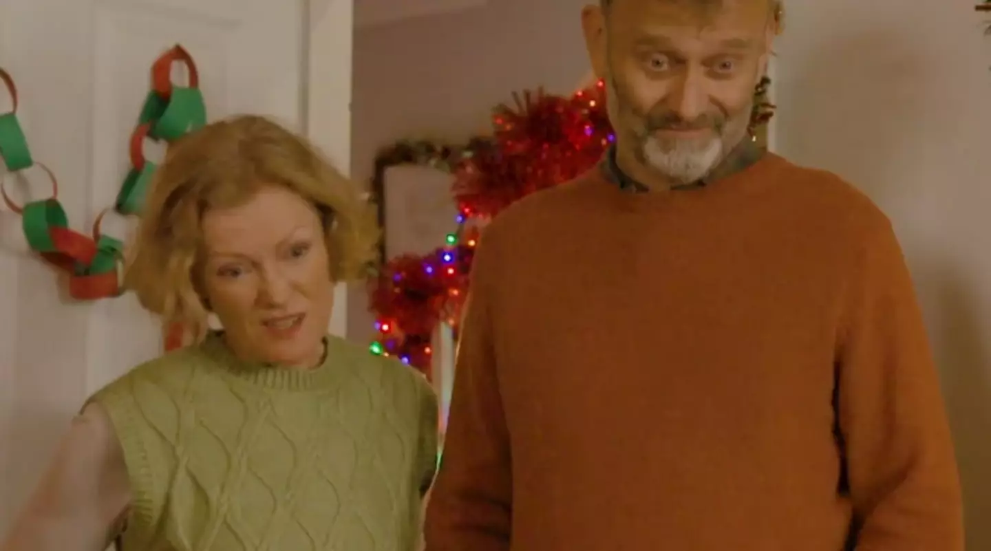 The actors are now a couple in real-life, which has left fans gushing (BBC)