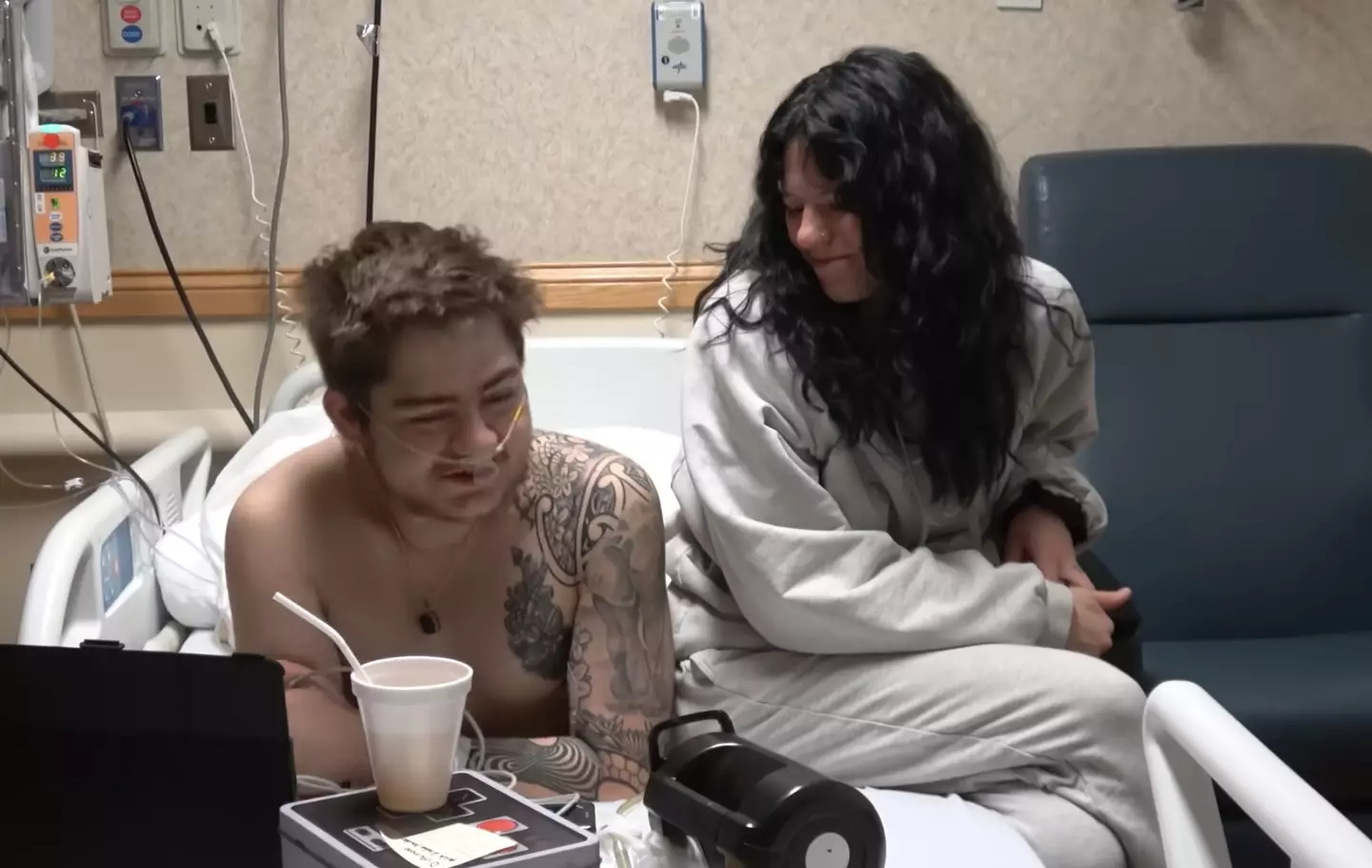 Loren and Sabia shared a new YouTube video giving fans an update (YouTube/Sabia and Loren)