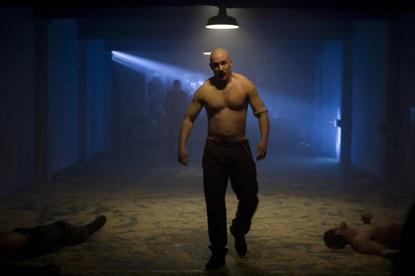 Tom Hardy revealed how he put on seven pounds a week to play the role in Bronson.
