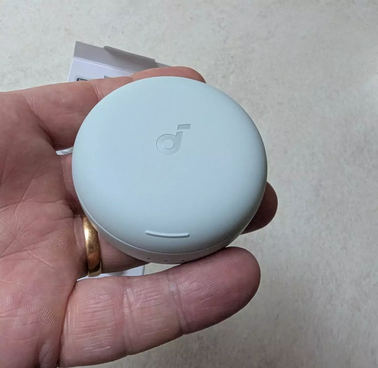 The earbuds can detect snoring (Amazon reviews)