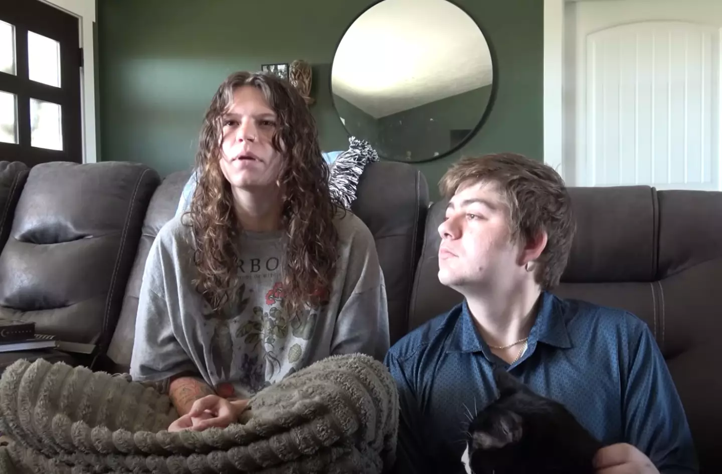 Sabia admitted that she takes it 'a day at a time' (Youtube/Sabia and Loren)