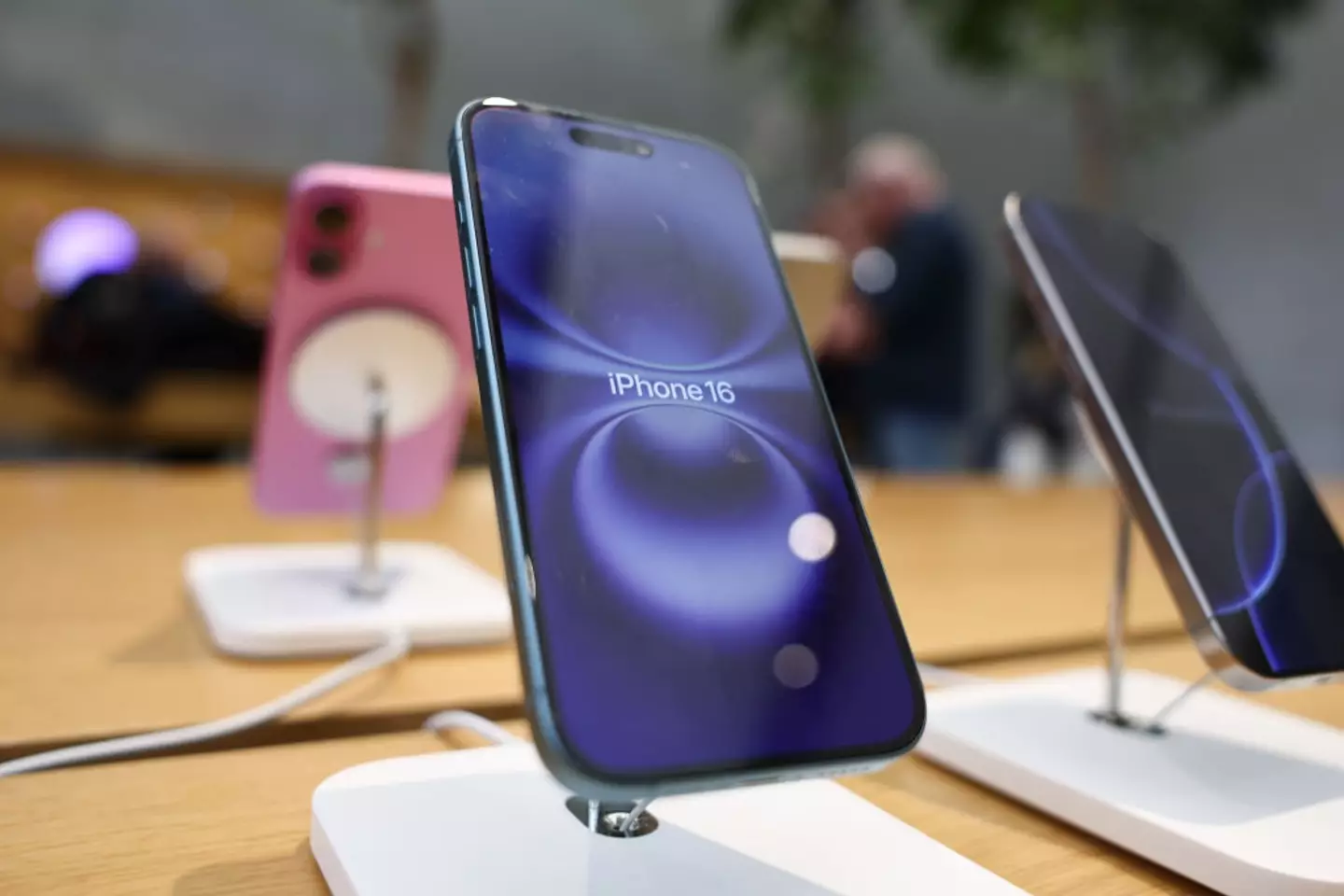 Apple has been heavily impacted by Trump's tariffs (Jakub Porzycki/NurPhoto via Getty Images)