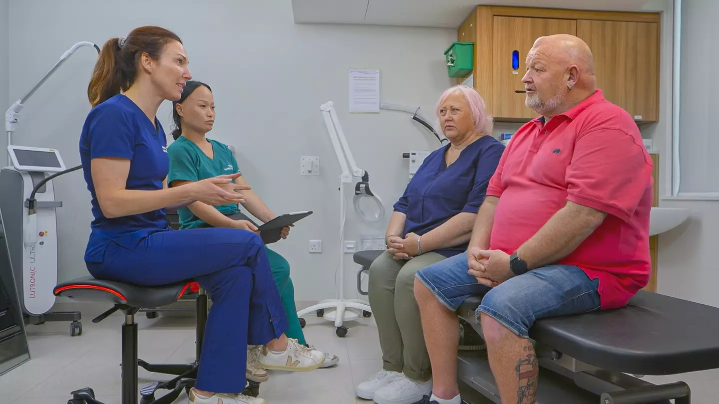 He turned to The Bad Skin Clinic for help (The Bad Skin Clinic/Discovery+)