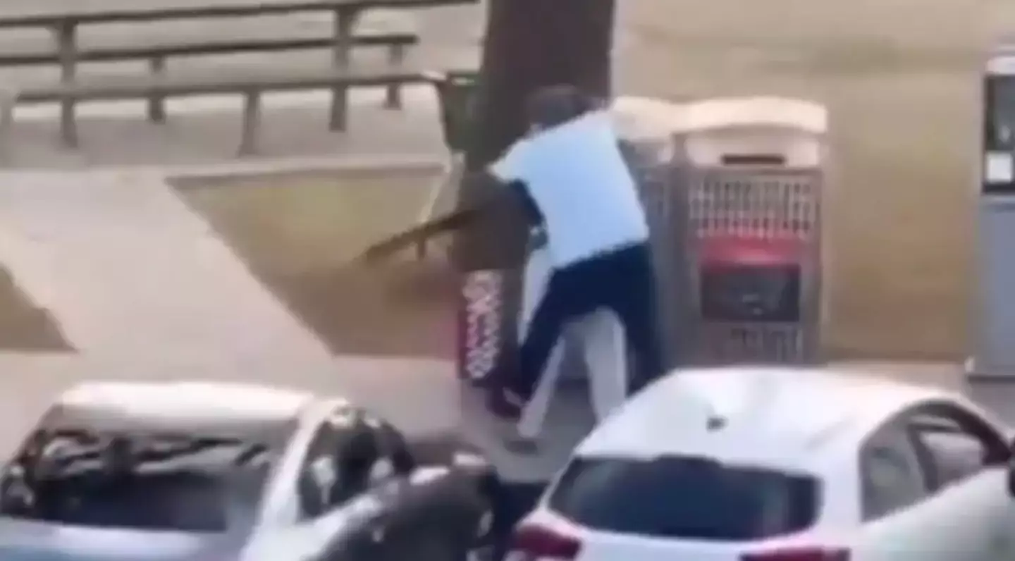 His valiant actions were captured on video (X)