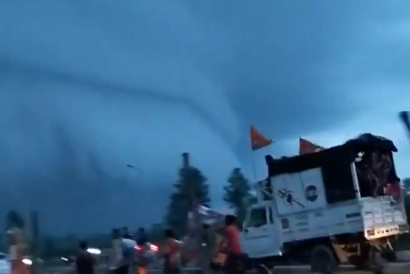 The cloud almost creates the illusion of a tsunami in the sky.