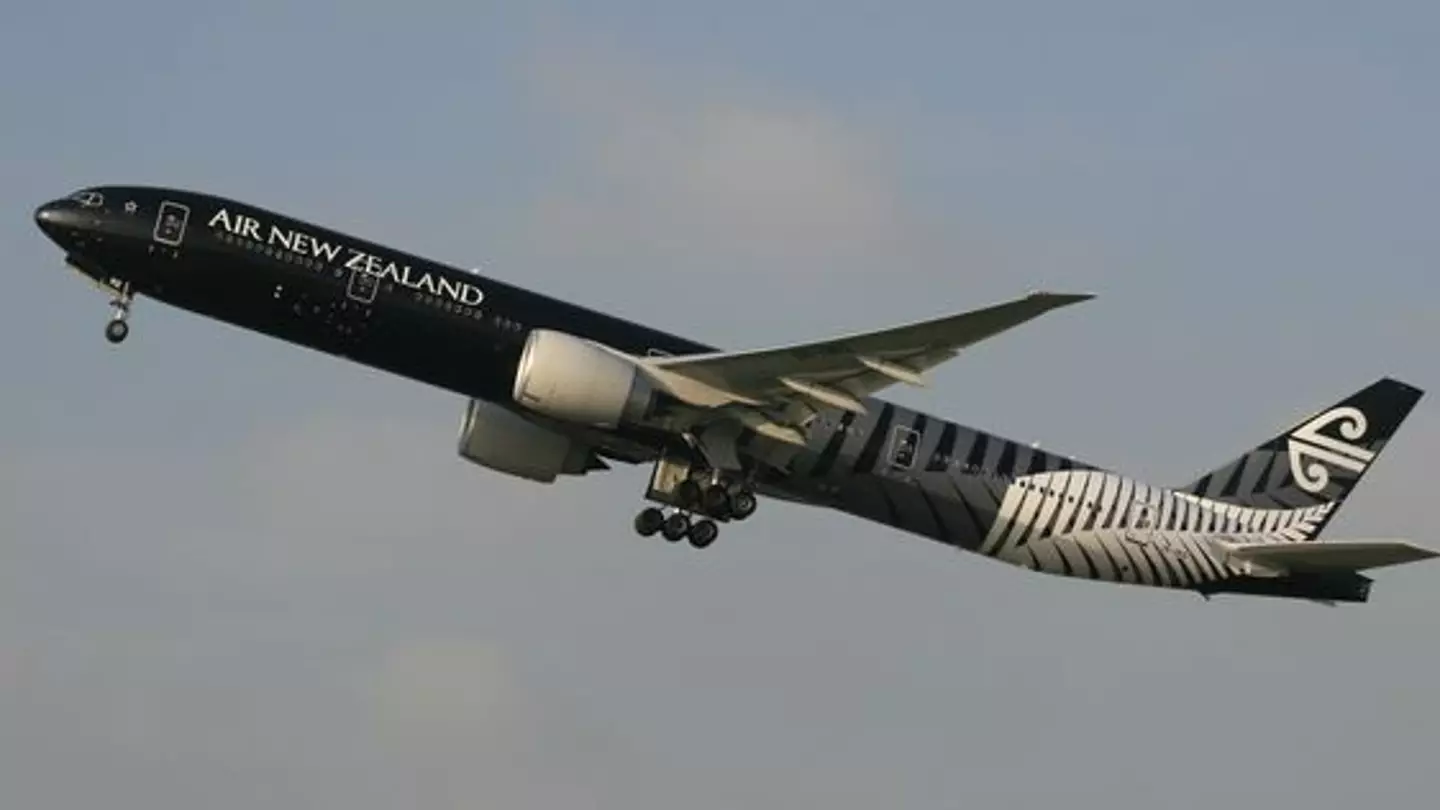 100,000 people expected to be affected as Air New Zealand reduces flights