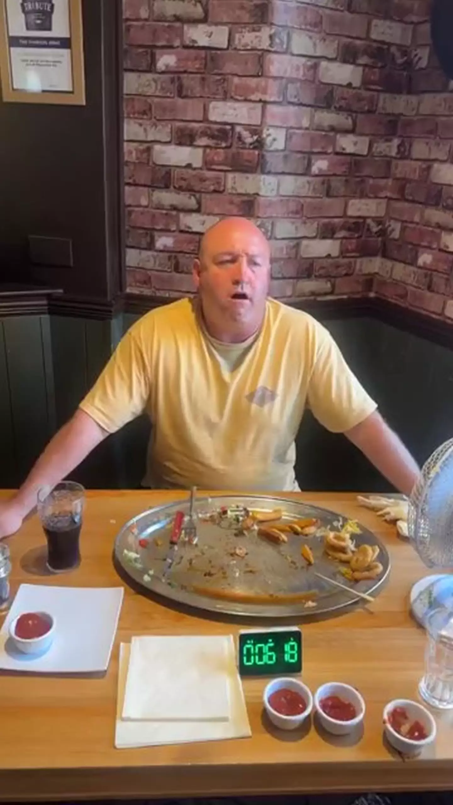 Andrew fell a few chips short of £100. (Kennedy News and Media)