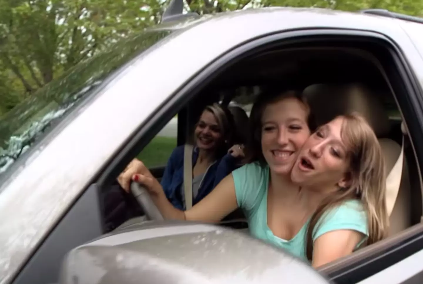 The pair reckon they're pretty good drivers. (TLC)