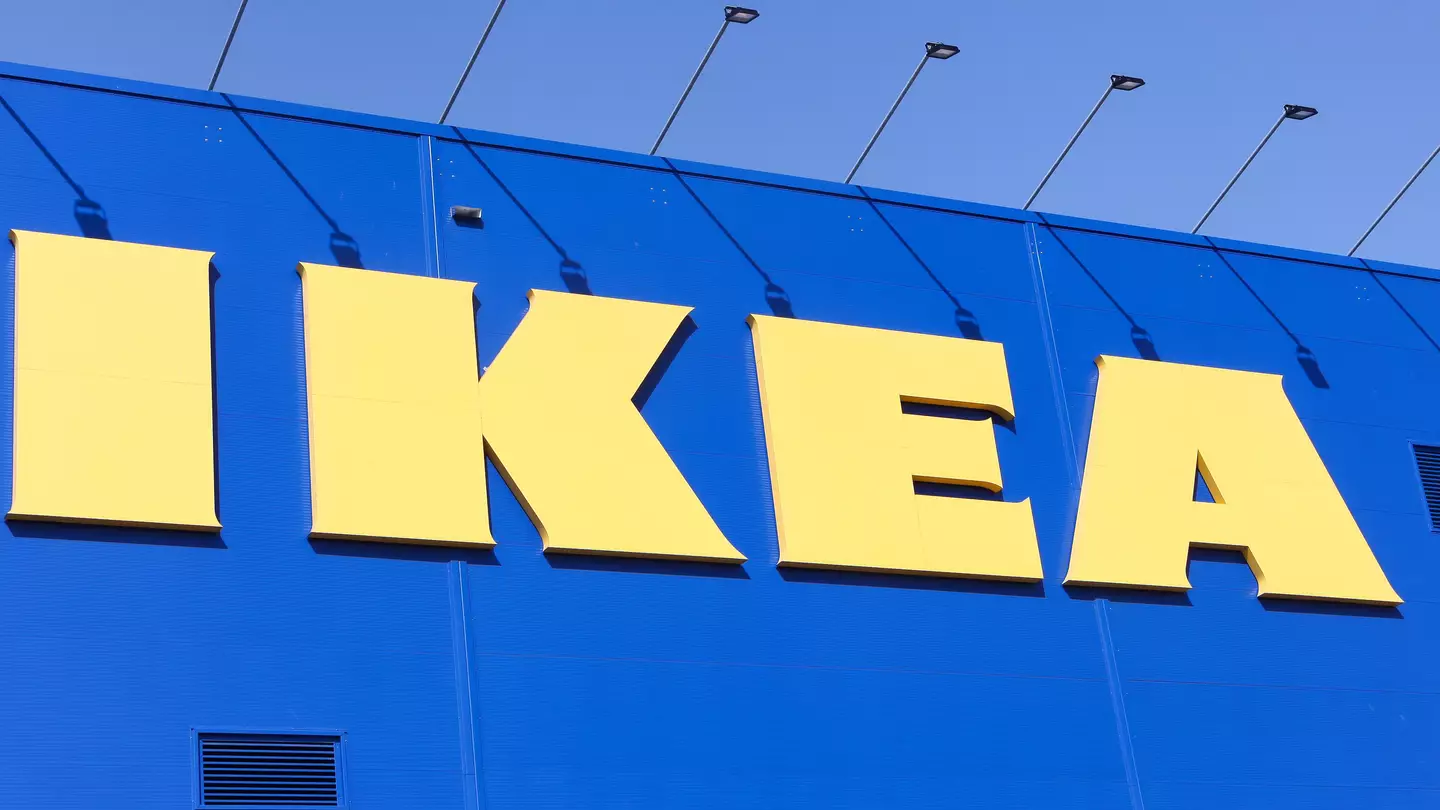 Ikea Shoppers And Staff Snowed In At Denmark Store