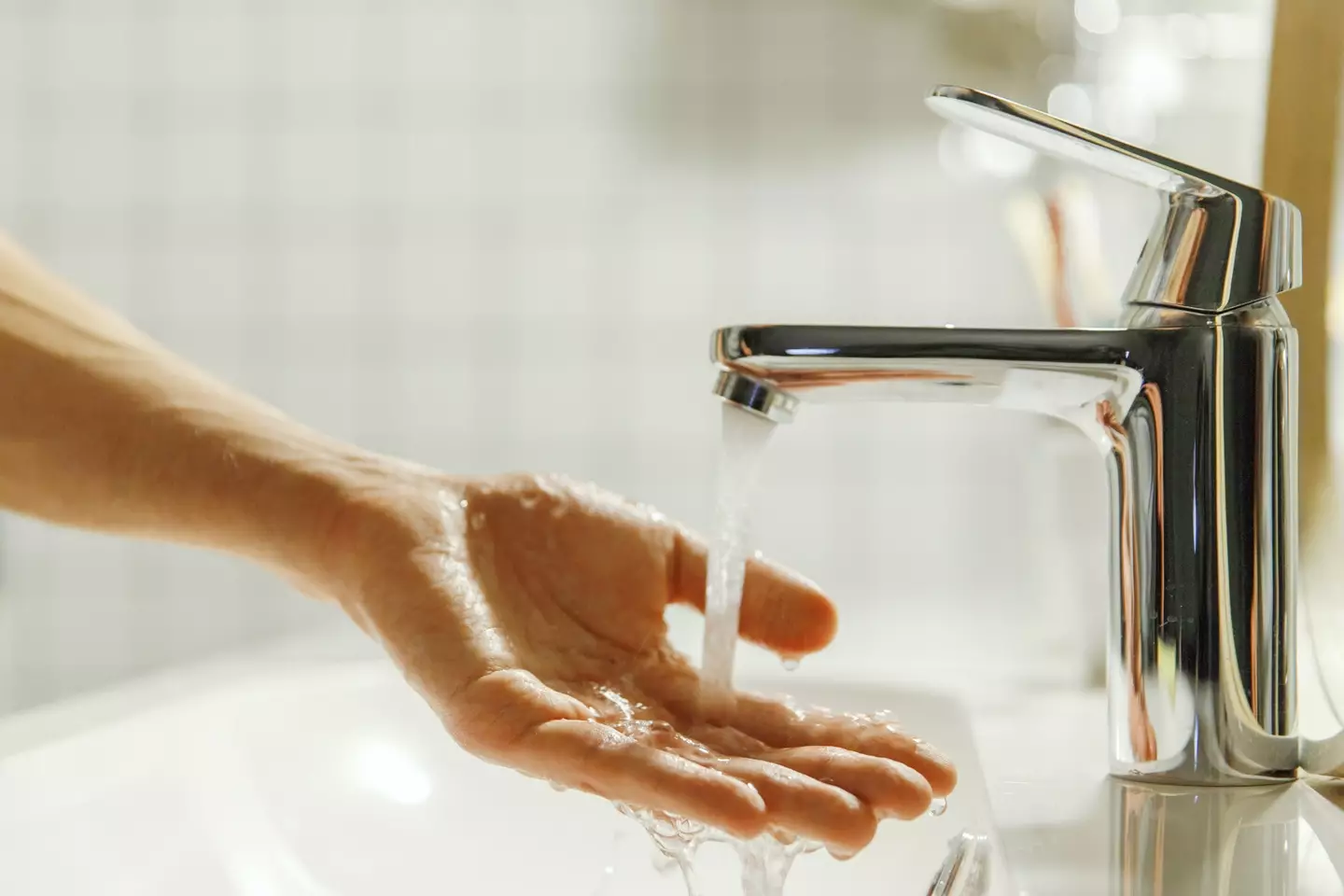Women's hands become more or less sensitive depending on their menstrual cycle. (Getty Stock Photo)