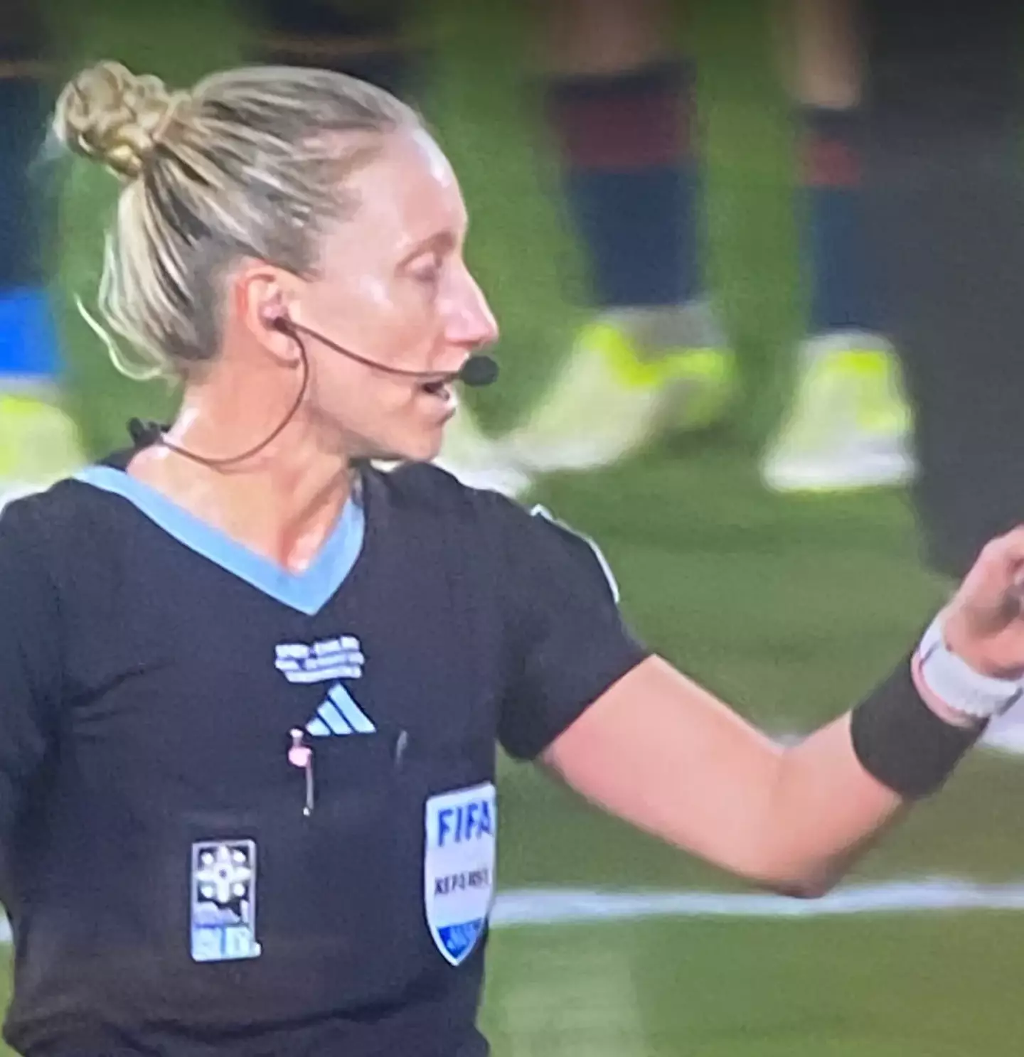 Refs at the final were given mics.