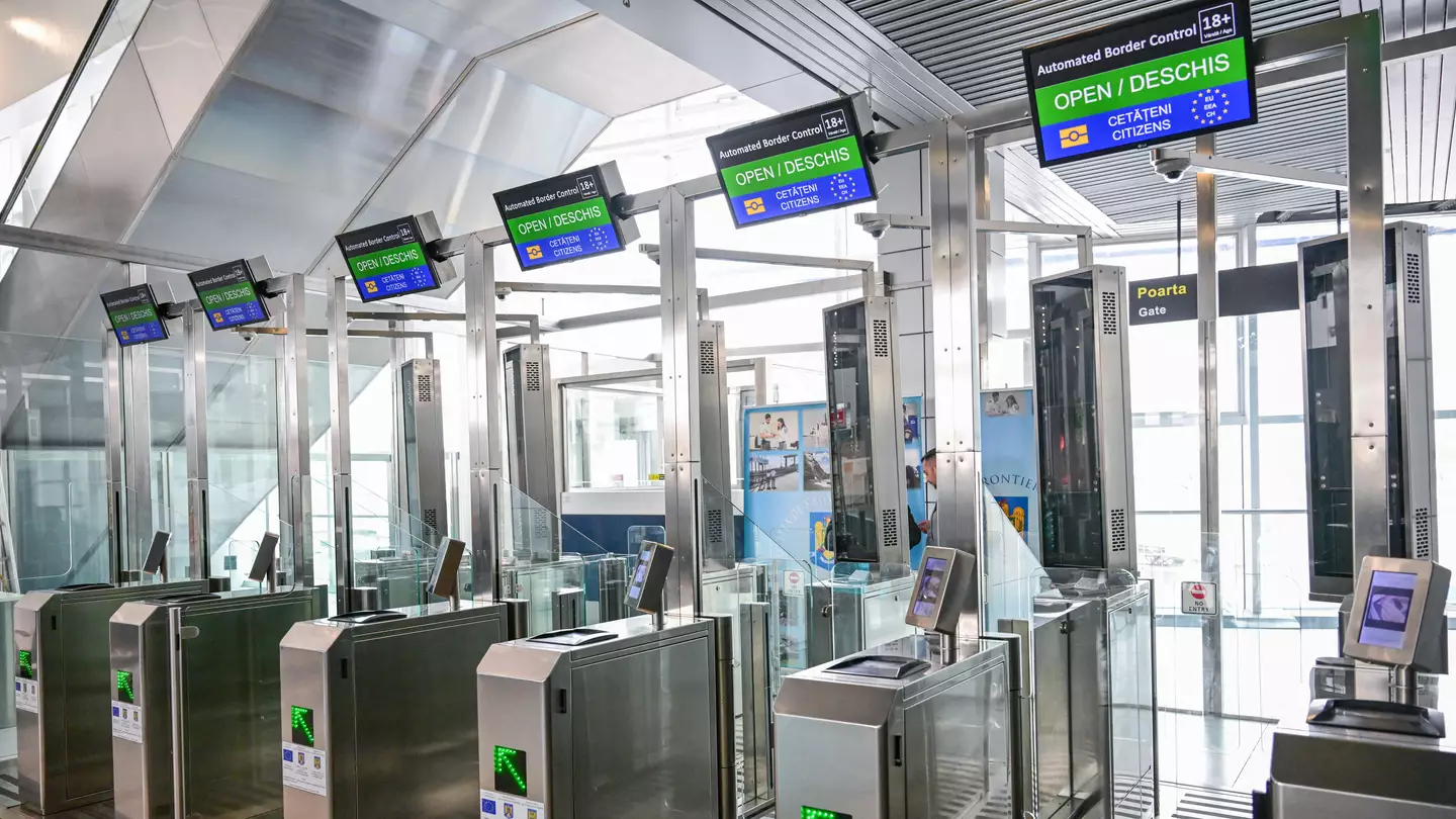 When Brits will be able to use passport e-gates again as Keir Starmer announces new EU airport rules