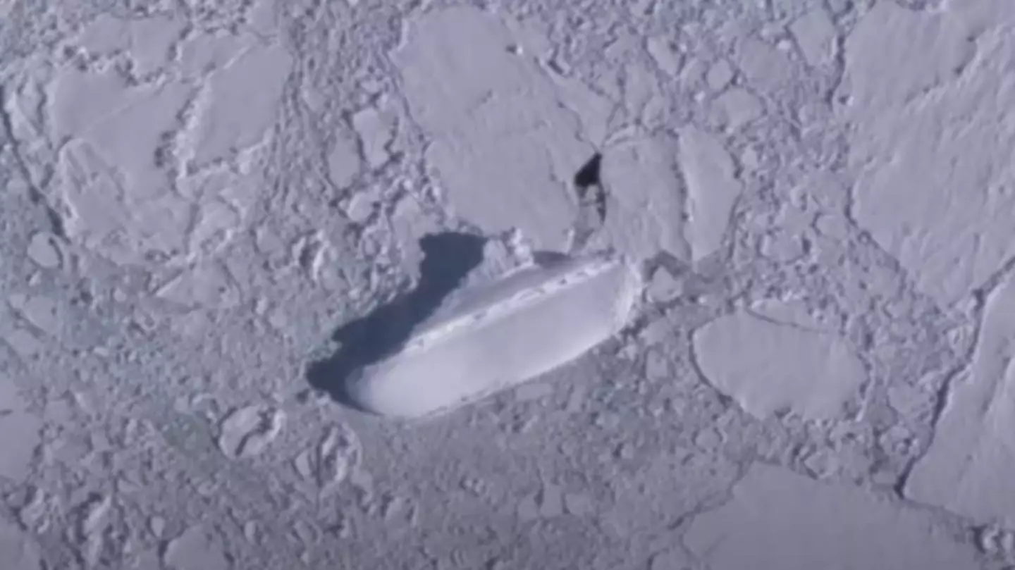 Google Earth users discover 400ft 'ice ship' in Antarctica