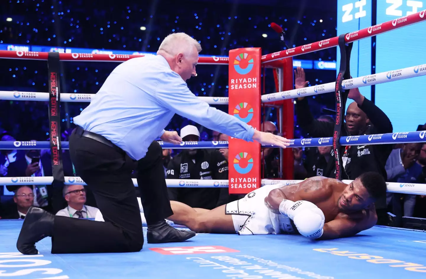 Anthony Joshua is counted out in the fifth (Getty Images)