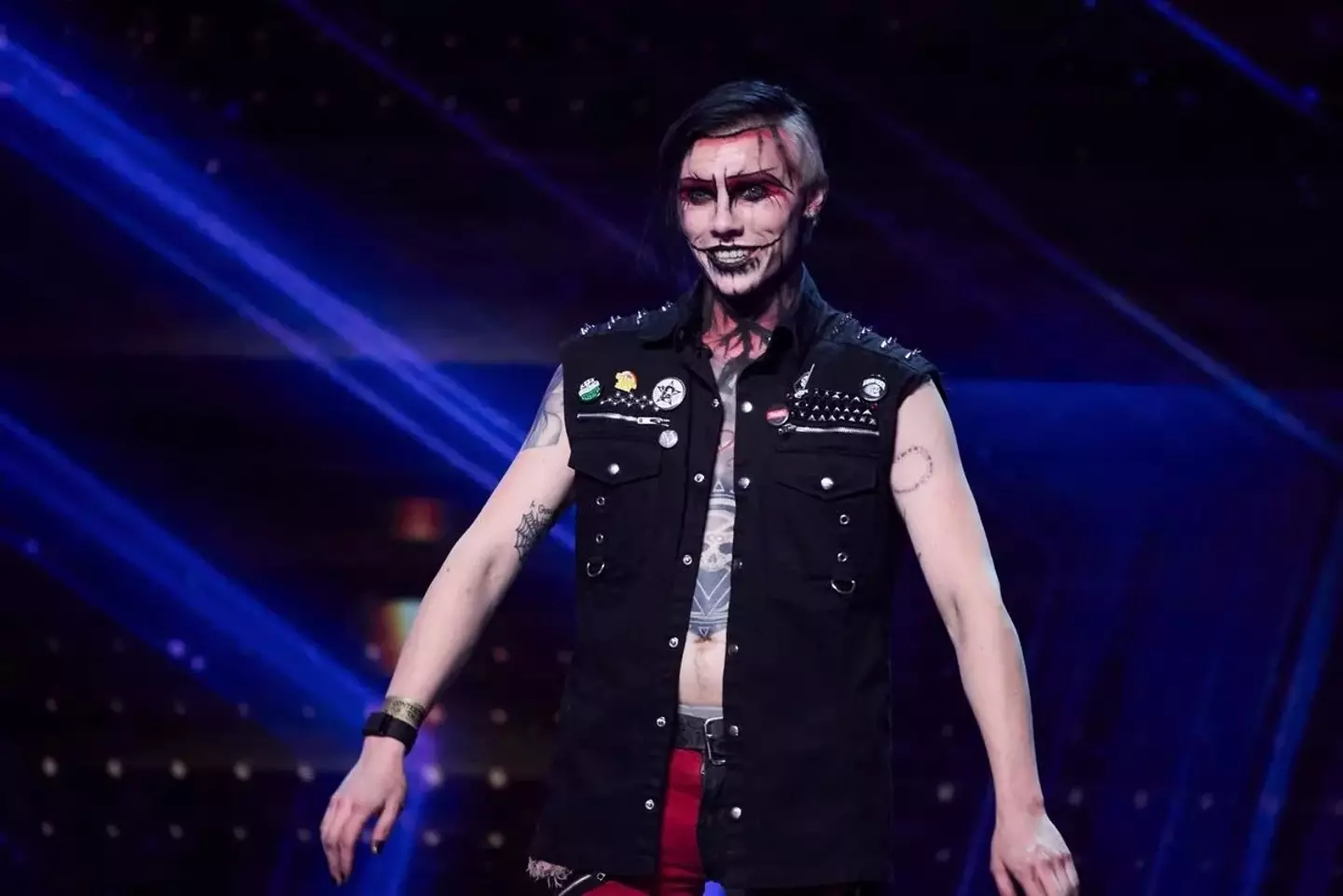 Auzzy Blood shocked viewers at home inserting giant spirals into himself (ITV)