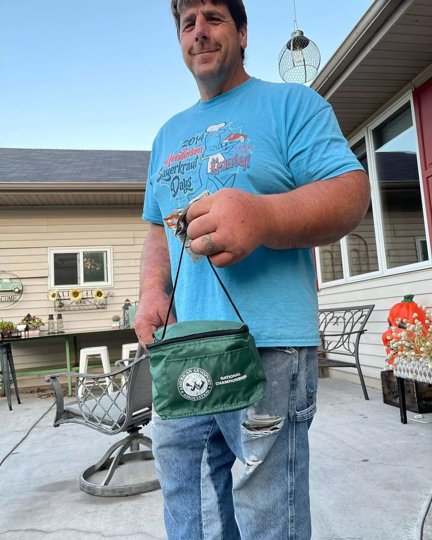 After being born with bulky arms, Jeff’s parents took him to the doctors to test him for gigantism and elephantiasis as a baby.