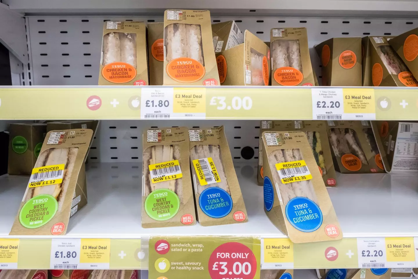 An obesity expert has said that supermarket meal deals should be ‘illegal’.