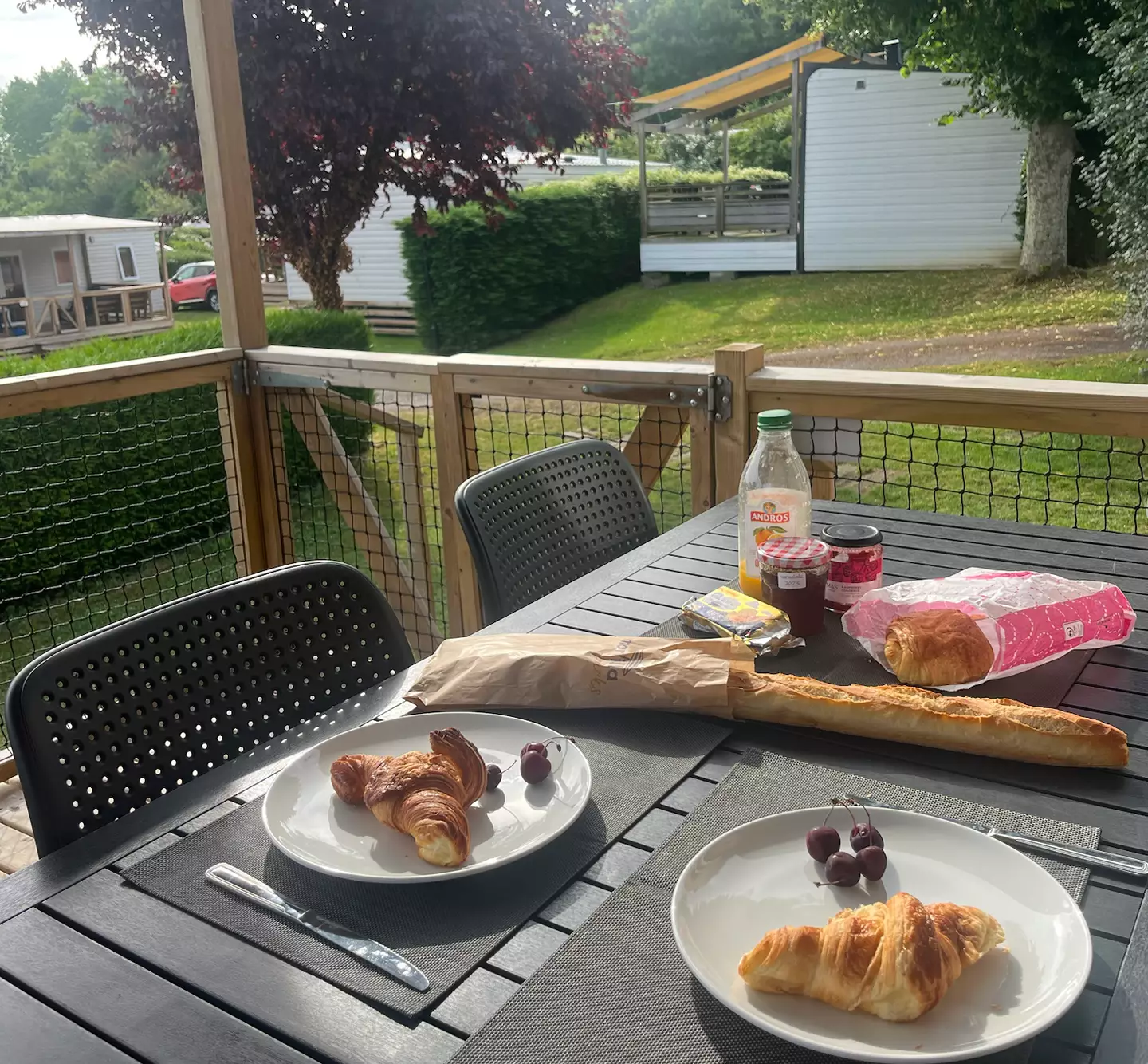 Many of the cabins have veranda decking which is perfect for al fresco dining (LADbible)