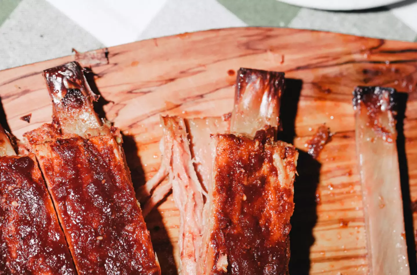 You can eat the bones as well as the 'meat'.