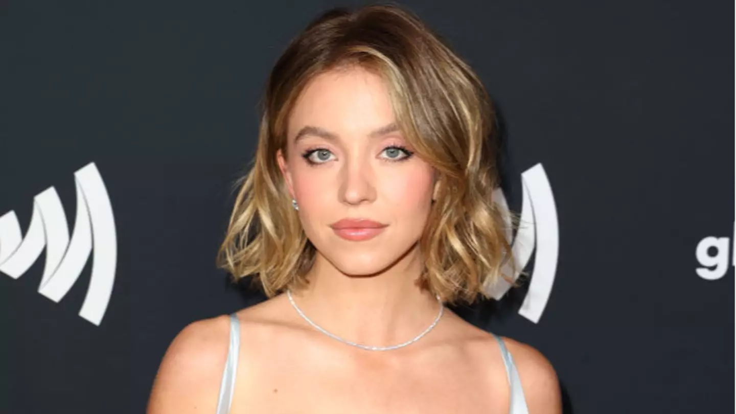 Sydney Sweeney starts selling her used bathwater to fans and has explained why