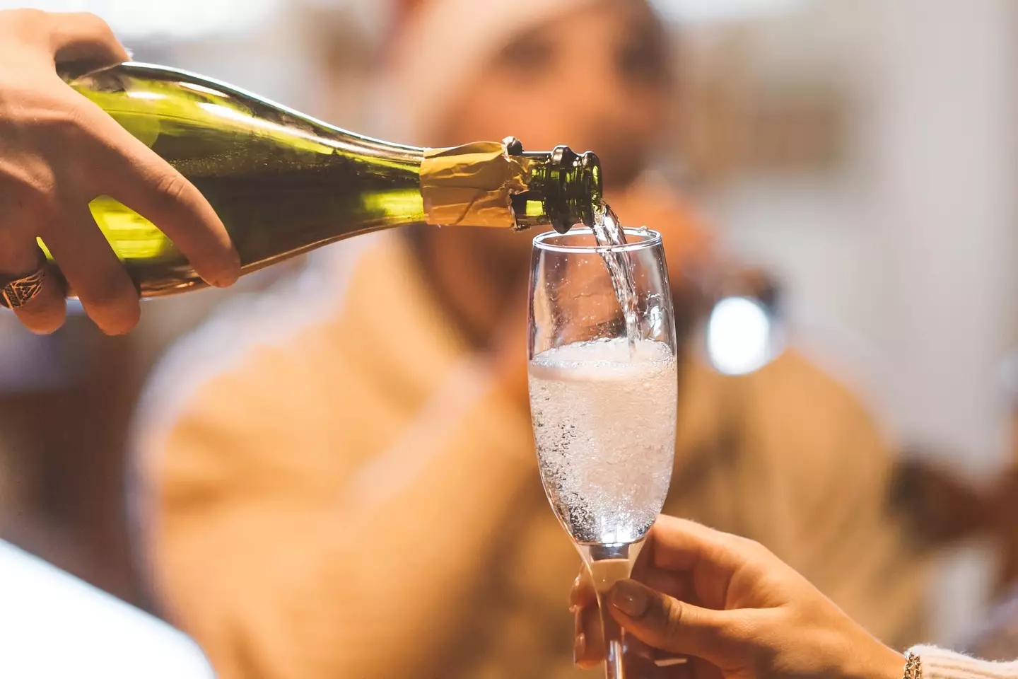 Prosecco could be bad for your gnashers (Getty Stock Image)