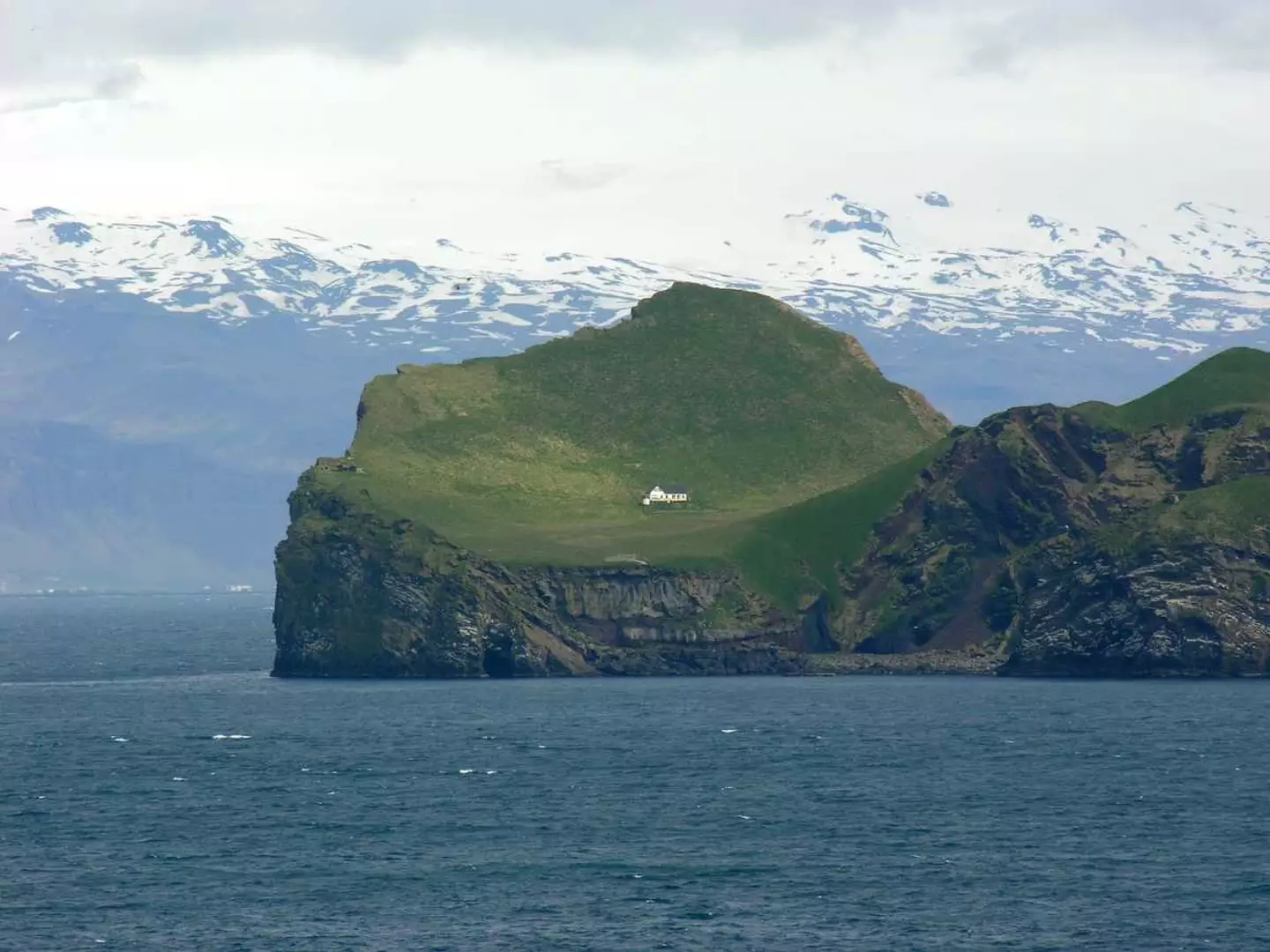 The remote location off the south of Iceland.
