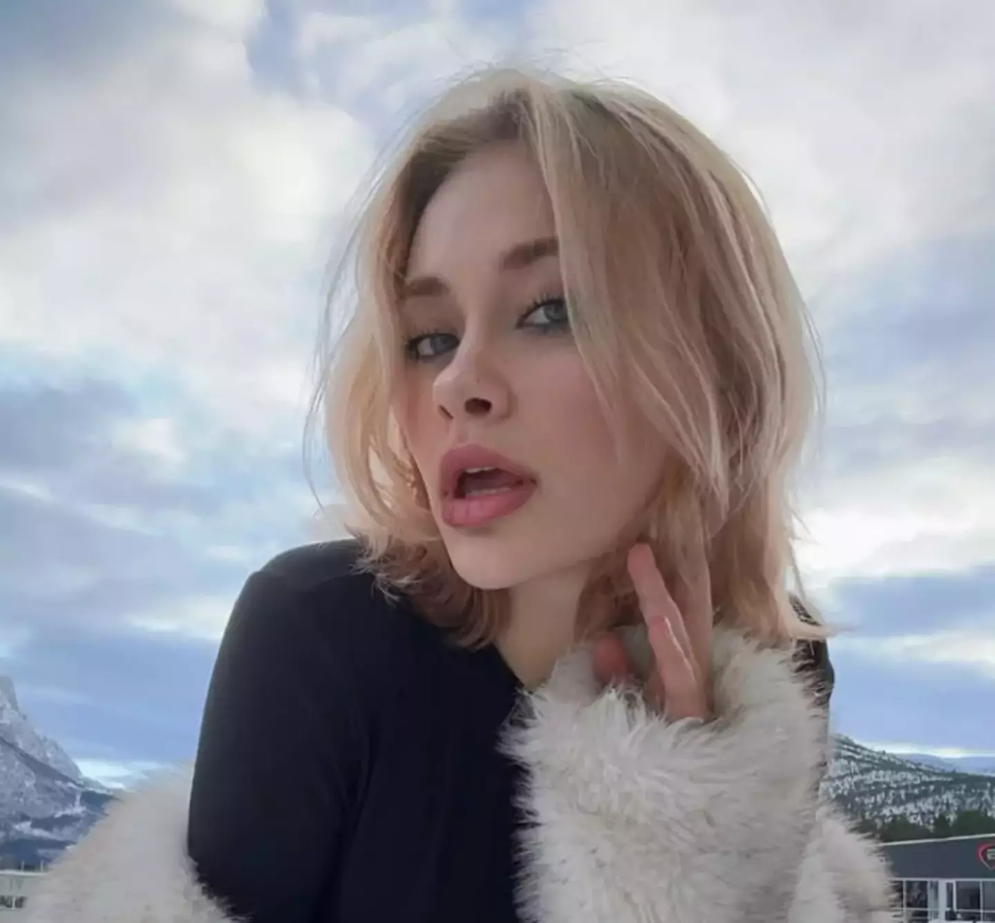 The model says she was told 'you belong to us' (Instagram/marielouna__)