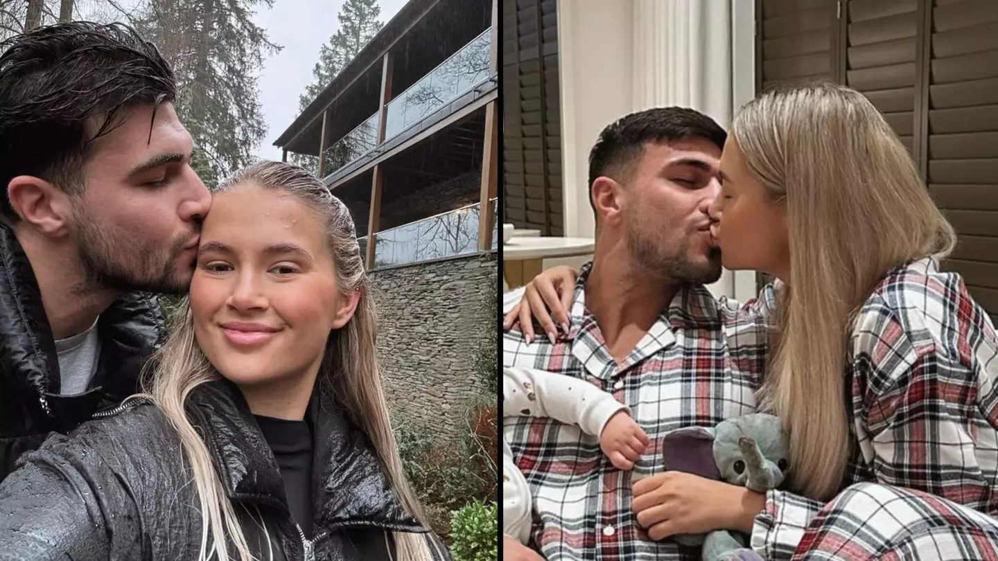 ( Instagram/mollymae)