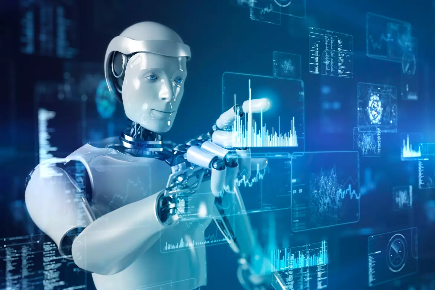 We'd probably lose a fight against superintelligent robots (Getty Stock)