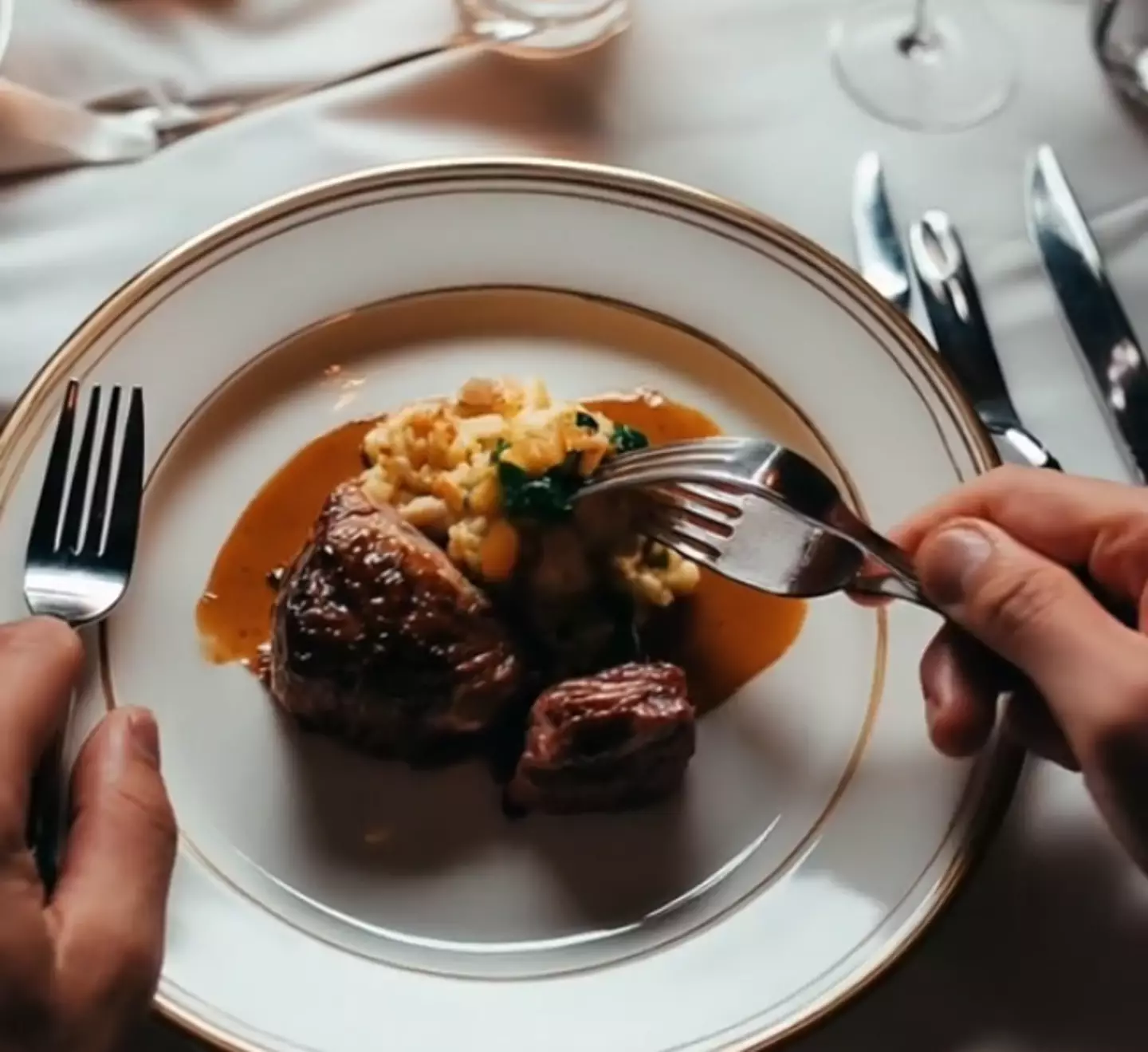 Ah yes, the 'three fork method' is very much in fashion in 1912 (TikTok/@timetravellerpov)