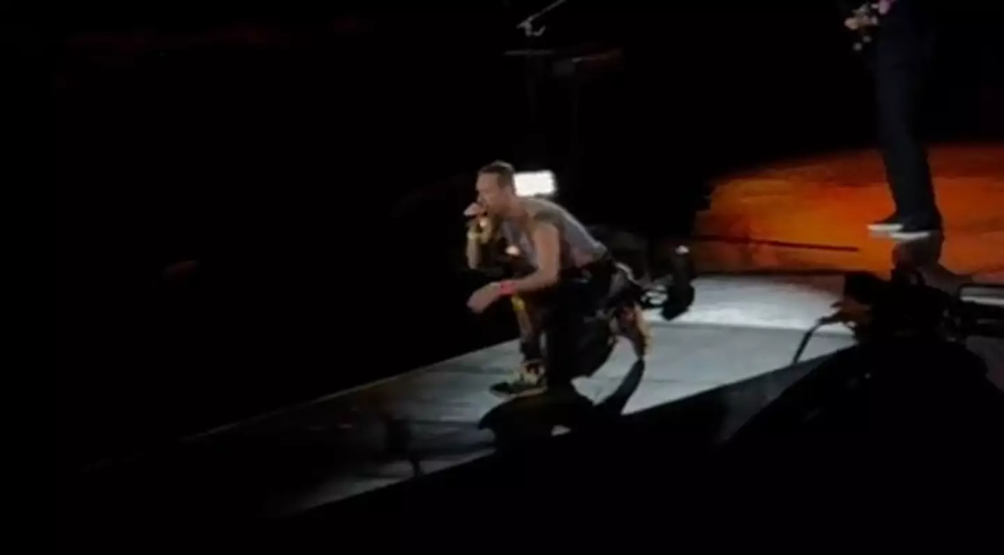 That's a pretty good shot of Chris Martin...