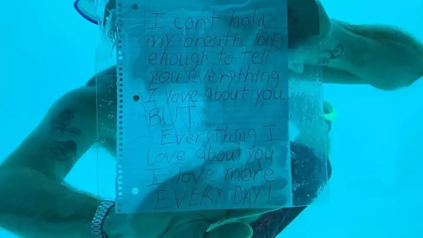 He never heard the answer to his romantic proposal (Facebook/Kenesha Antoine)