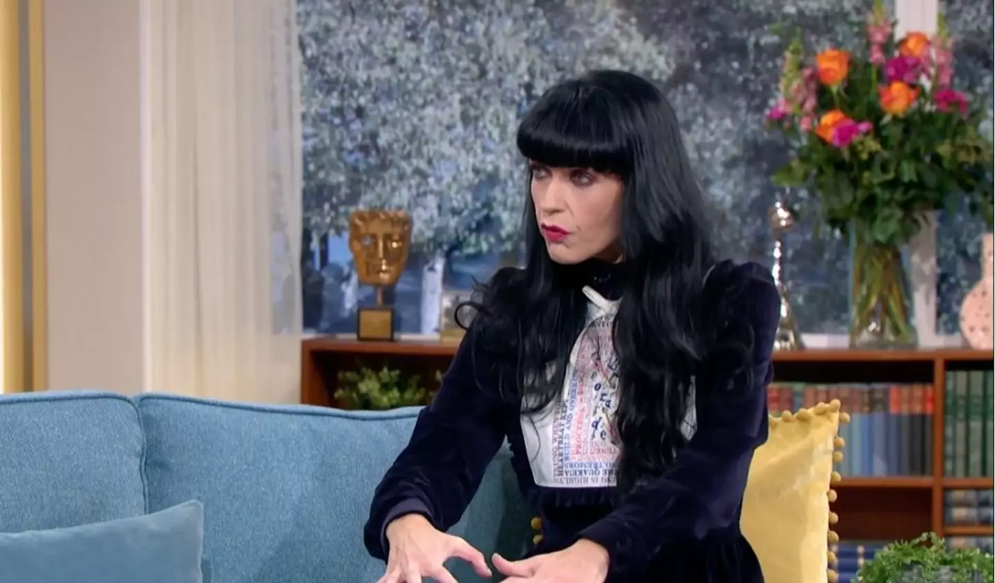 Singer-songwriter Brocarde.